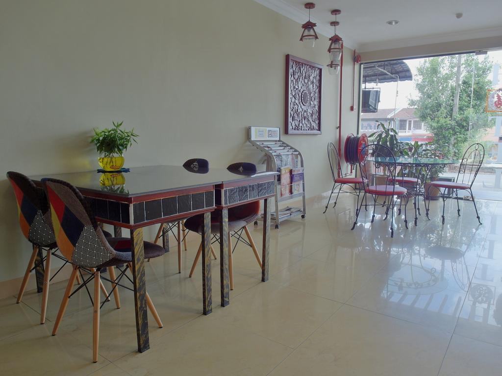 Sunnie Hotel Johor Bahru Exteriör bild